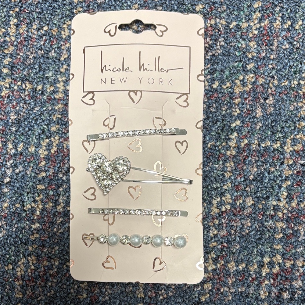 New Nicole Miller Sparkling Silver Hair Clip Set